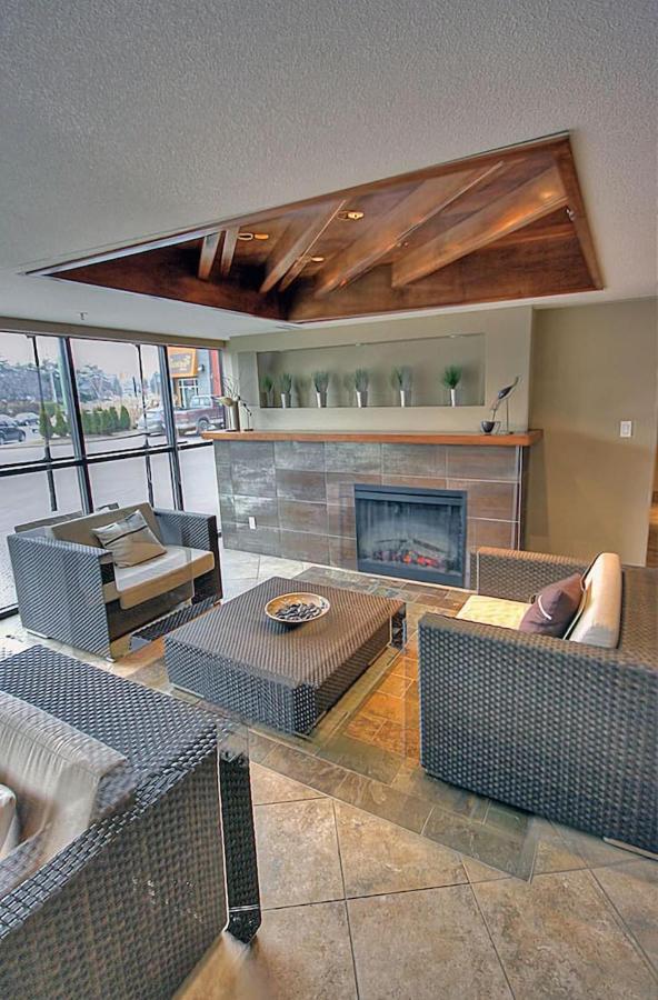 Upgraded Lakeside Resort Dream Vacation Home Kelowna Exterior photo